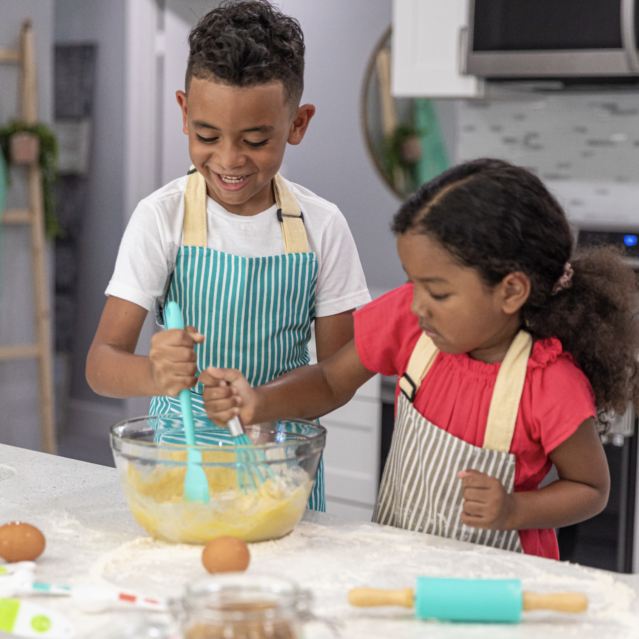 Tovla Jr. Complete Cooking and Baking Set for Kids